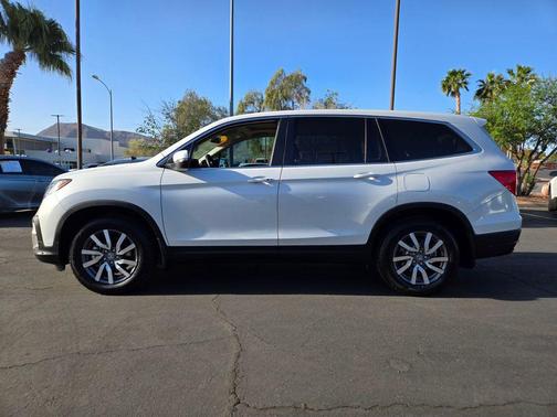 Platinum White Pearl 2022 Honda Pilot 2WD EX-L