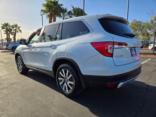 Platinum White Pearl 2022 Honda Pilot 2WD EX-L