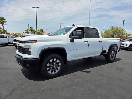 2025 Chevrolet Silverado 2500 Custom