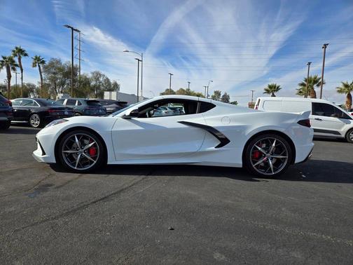 2023 Chevrolet Corvette Stingray w/1LT