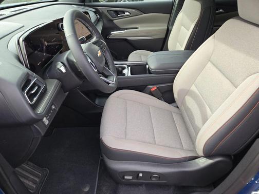 Lakeshore Blue 2026 Chevrolet Traverse LT