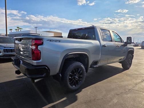 2025 Chevrolet Silverado 2500 Custom