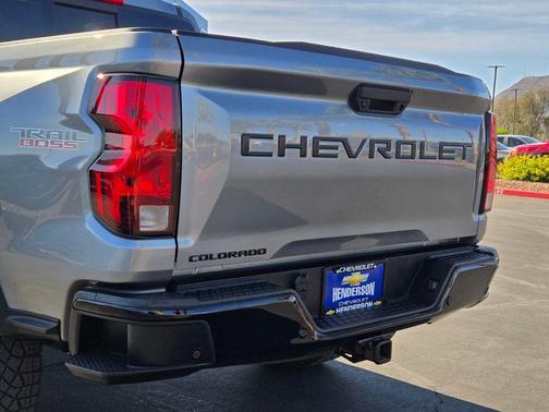 Sterling Gray Metallic 2025 Chevrolet Colorado Trail Boss