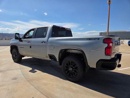 2025 Chevrolet Silverado 2500 Custom