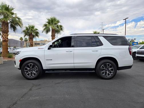 Iridescent Pearl Tricoat 2022 Chevrolet Tahoe 4WD Z71