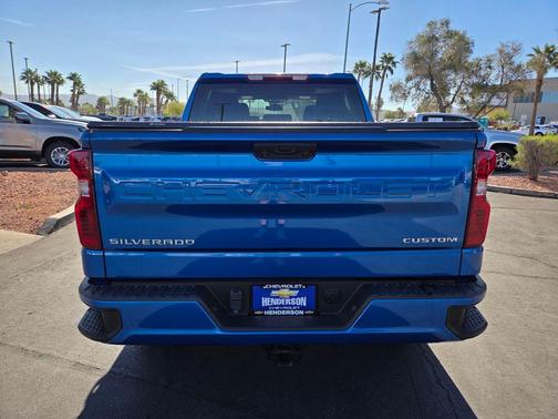 2022 Chevrolet Silverado 1500 Custom