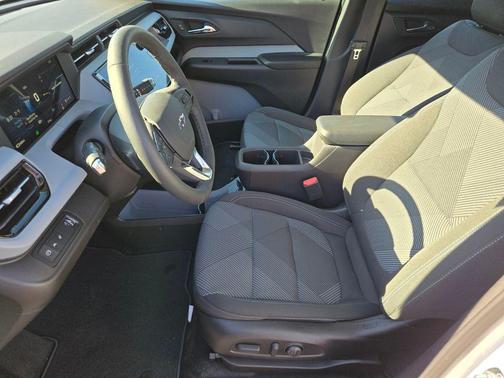 Summit White 2027 Chevrolet Bolt LT FWD