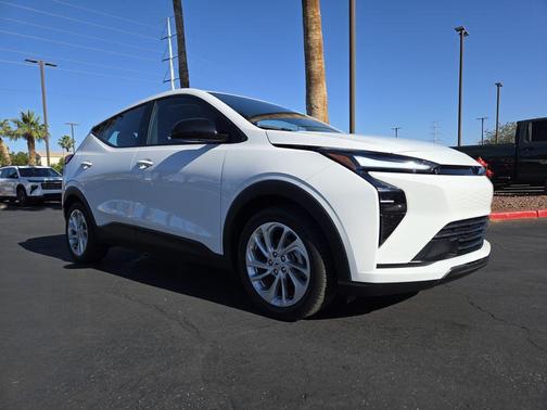 Summit White 2027 Chevrolet Bolt LT FWD
