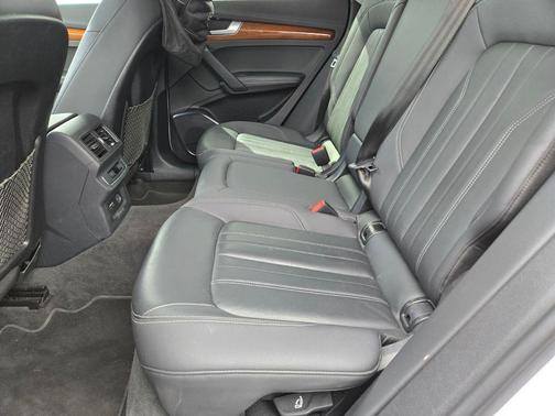 White 2022 Audi Q5 45 S line Premium Plus