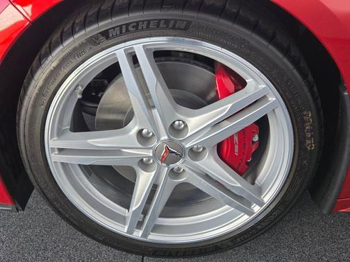 2026 Chevrolet Corvette Stingray w/1LT