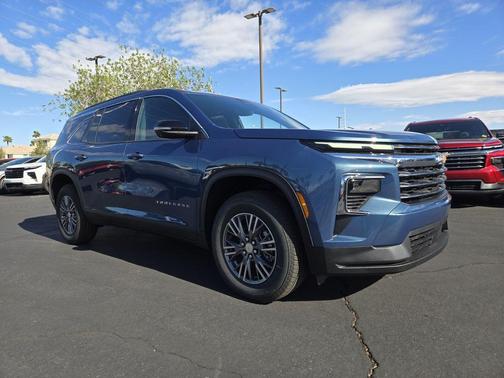 Lakeshore Blue Metallic 2026 Chevrolet Traverse LT