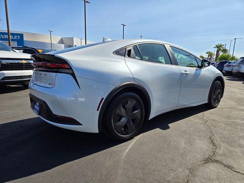 2024 Toyota Prius LE