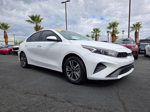 2022 Kia Forte LXS