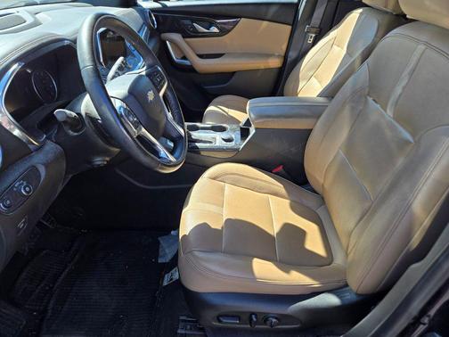 Midnight Blue Metallic 2020 Chevrolet Blazer Premier