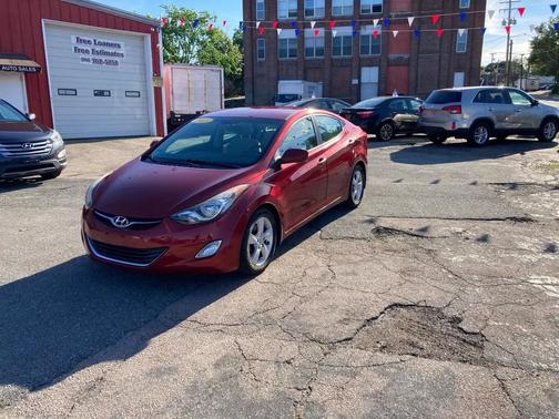 Red 2013 Hyundai ELANTRA GLS