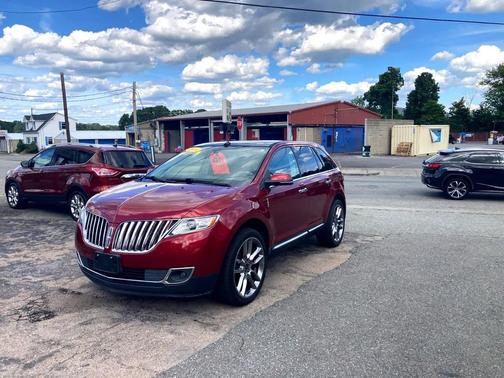 2014 Lincoln MKX Base