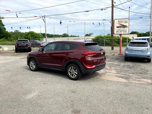 2018 Hyundai TUCSON SE