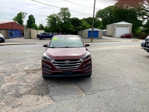 2018 Hyundai TUCSON SE