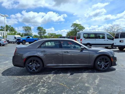 2023 Chrysler 300 S