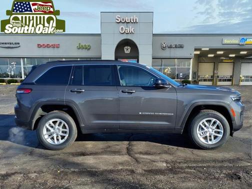 2026 Jeep Grand Cherokee Altitude