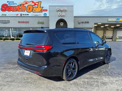 2026 Chrysler Pacifica Limited