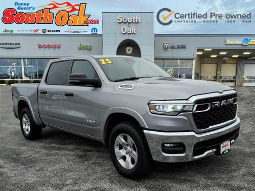 Billet Silver Metallic Clearcoat 2025 RAM 1500 Big Horn/Lone Star