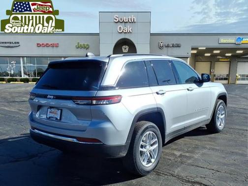 2026 Jeep Grand Cherokee Altitude