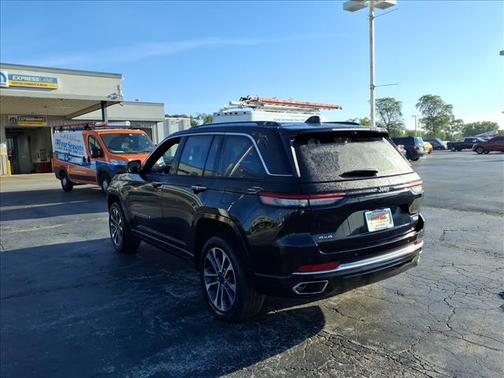 2022 Jeep Grand Cherokee Overland