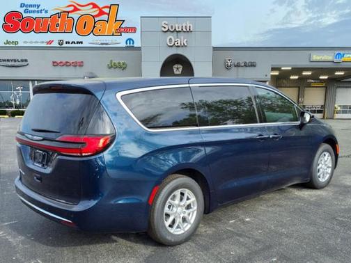 2025 Chrysler Pacifica L