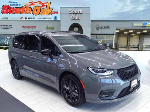 2025 Chrysler Pacifica Limited