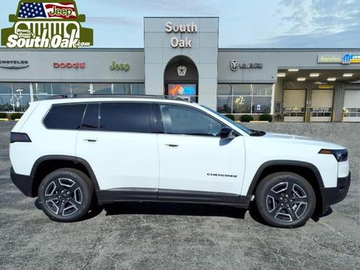 Bright White Clearcoat 2026 Jeep Cherokee Limited