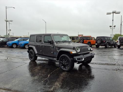 2025 Jeep Wrangler 4xe Sahara