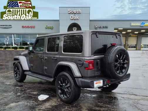 2025 Jeep Wrangler 4xe Sahara