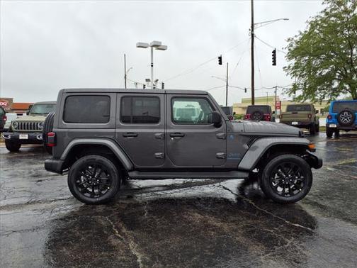 2025 Jeep Wrangler 4xe Sahara