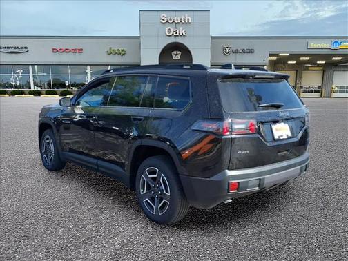 Diamond Black Crystal Pearlcoat 2026 Jeep Cherokee Limited