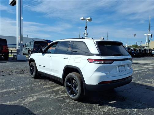 2025 Jeep Grand Cherokee Limited X