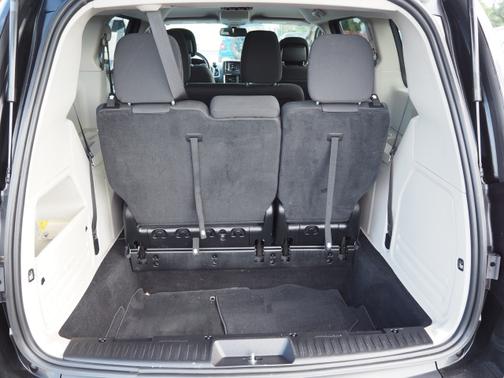 2019 Dodge Grand Caravan SE for sale in Matteson, IL - image 7