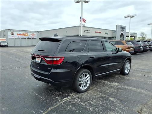 DB Black Crystal Clearcoat 2026 Dodge Durango GT Plus