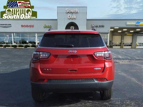 2025 Jeep Compass Latitude