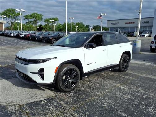 Bright White Clearcoat 2024 Jeep Wagoneer S Launch Edition