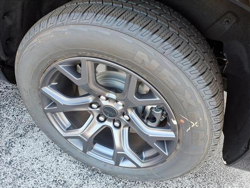 Baltic Gray Metallic Clearcoat 2026 Jeep Grand Wagoneer Limited Altitude 4x4