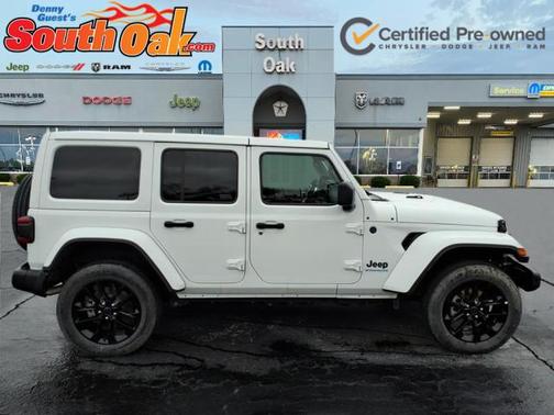 Bright White Clearcoat 2025 Jeep Wrangler 4xe Sahara