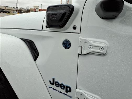 Bright White Clearcoat 2025 Jeep Wrangler 4xe Sahara