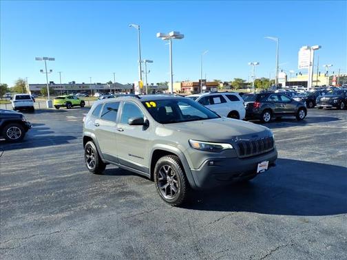 2019 Jeep Cherokee Latitude