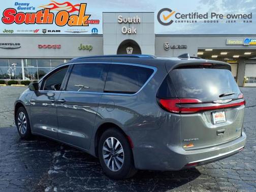 2021 Chrysler Pacifica Hybrid Touring L