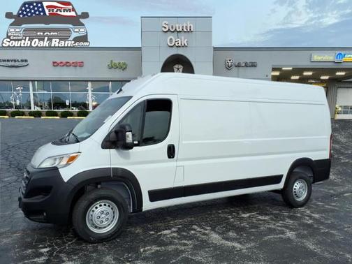 Bright White Clearcoat 2026 RAM ProMaster 2500 Tradesman