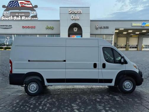 Bright White Clearcoat 2026 RAM ProMaster 2500 Tradesman