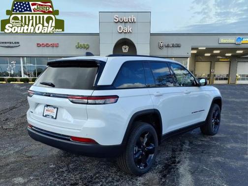 2025 Jeep Grand Cherokee Altitude