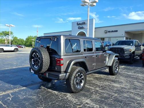 Granite Crystal Metallic Clearcoat 2025 Jeep Wrangler 4xe Rubicon