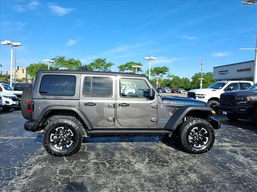 Granite Crystal Metallic Clearcoat 2025 Jeep Wrangler 4xe Rubicon